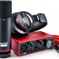  FOCUSRITE Scarlett Solo Studio 3rd Gen -    